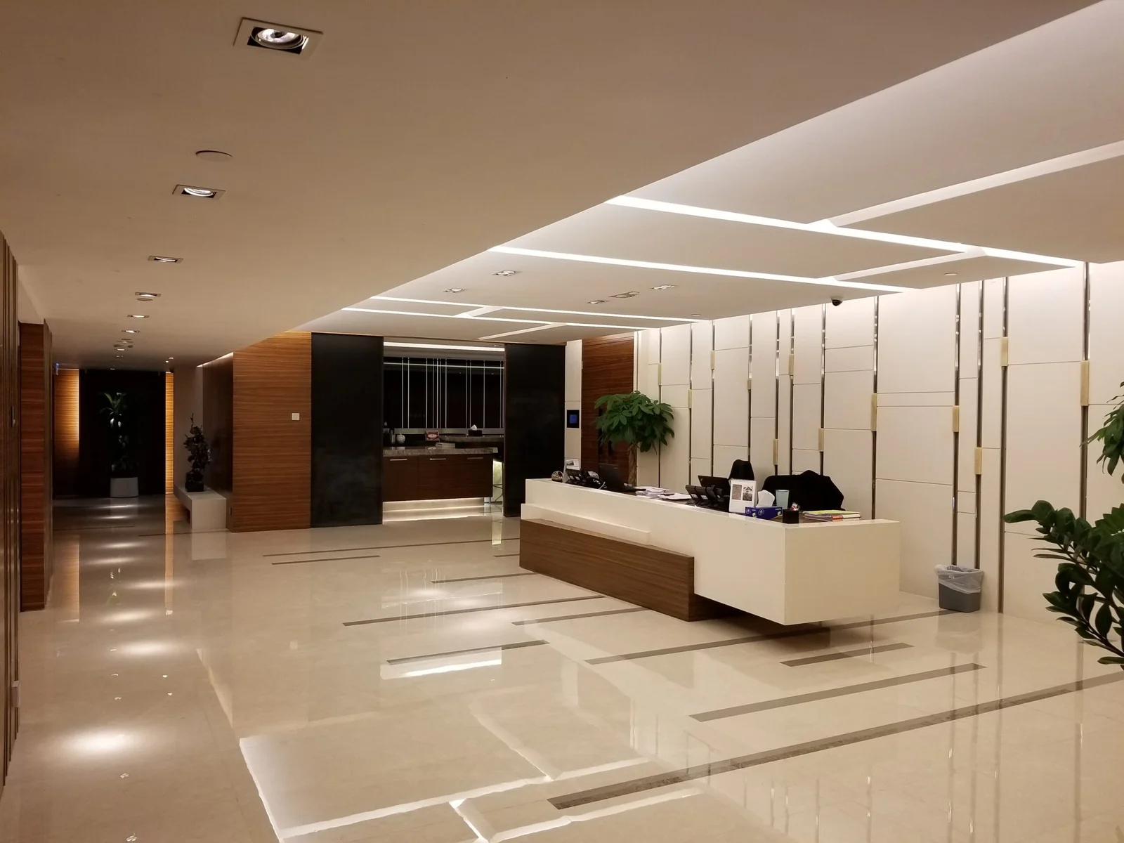 華潤大廈寫字樓裝修圖片一